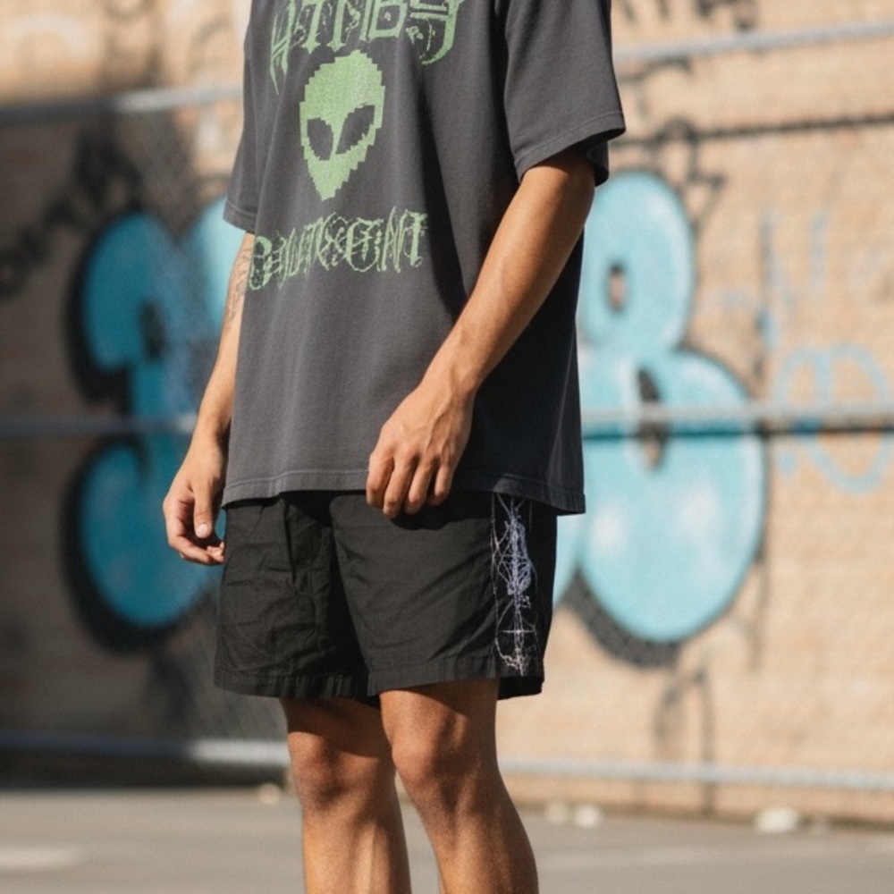 Basketcase Gallery Y2K Shorts Size M Black Streetwear 100% Cotton